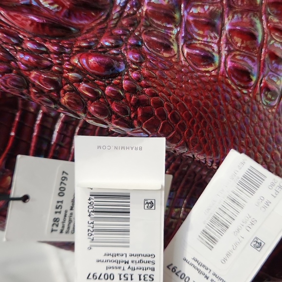 🔹️Brahmin🔹️ Marlowe Sangria Melbourne bucket Bag & card Holder 2 PIECE SET - Picture 13 of 15